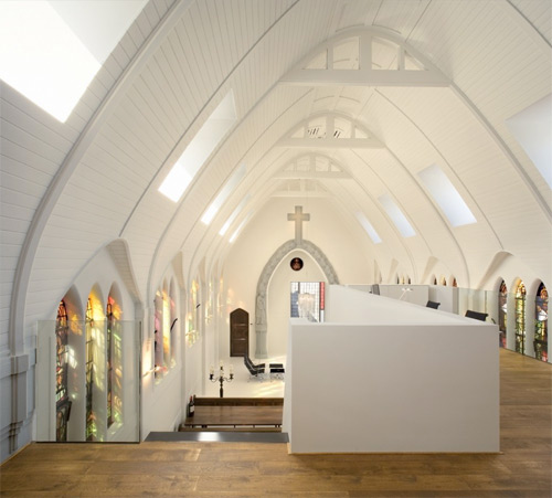 loft design dans une église