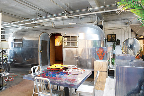 studio d'artiste dans un loft après les travaux