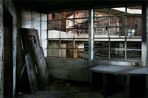 exploration urbaine par  Thomas Jorion