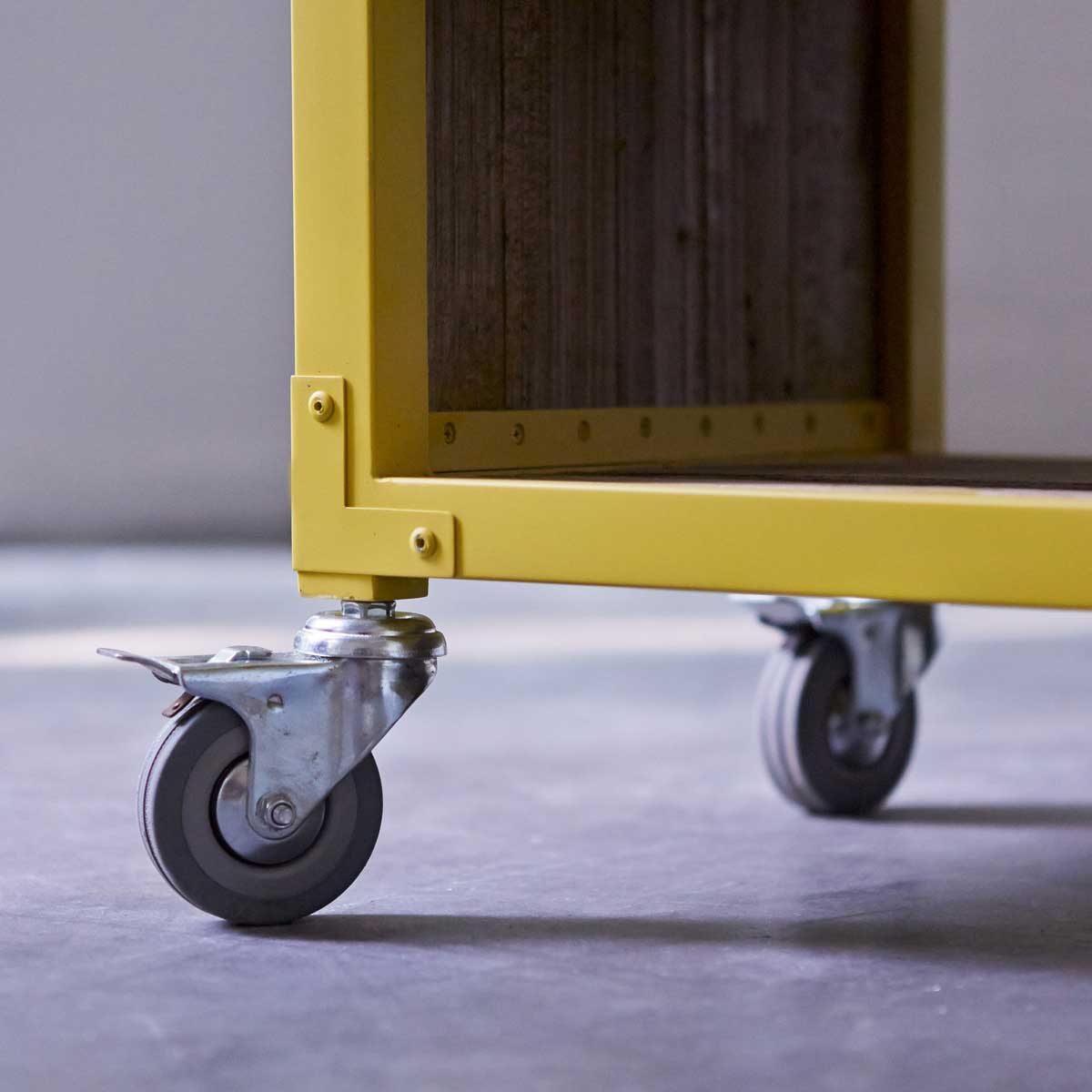 Meuble Tv Jaune : Meuble Tv Karpenter Jaune Meuble Tv Jaune : Meuble Tv Karpenter Jaune