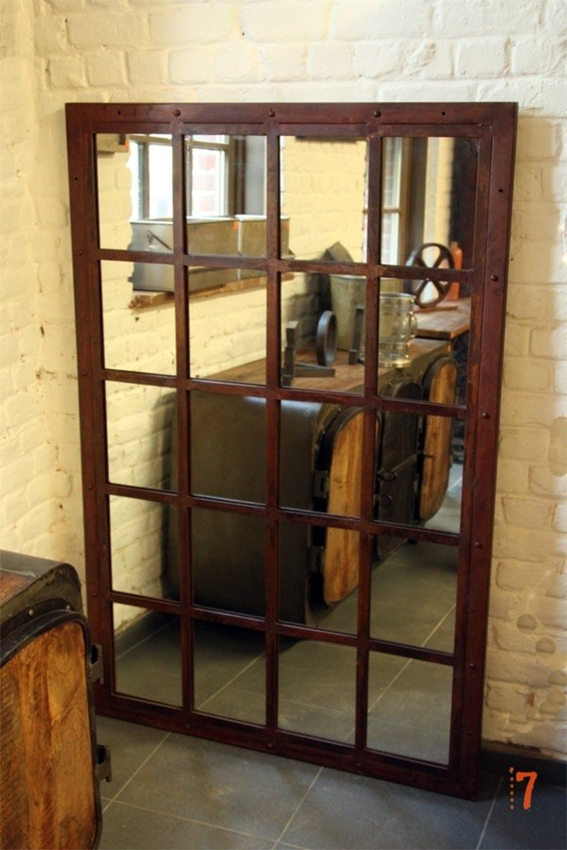 Miroir industriel style fenêtre d'usine