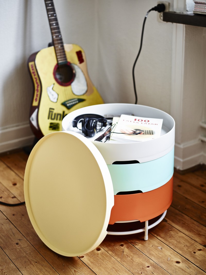 Table d'appoint avec rangement Ikea