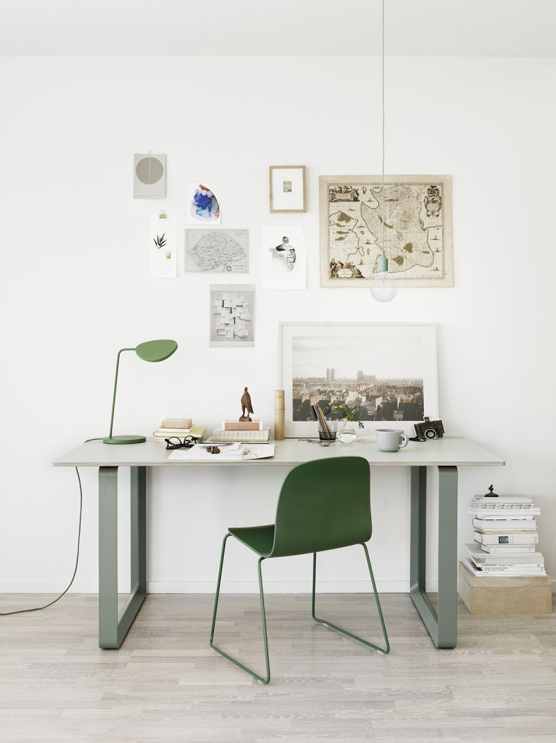 Lampe de bureau Muuto Leaf verte