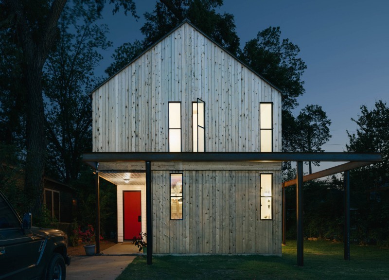 Façade de maison en bois