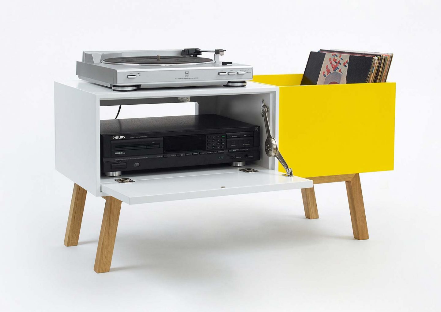 51 meubles pour le rangement des vinyles et d'une platine
