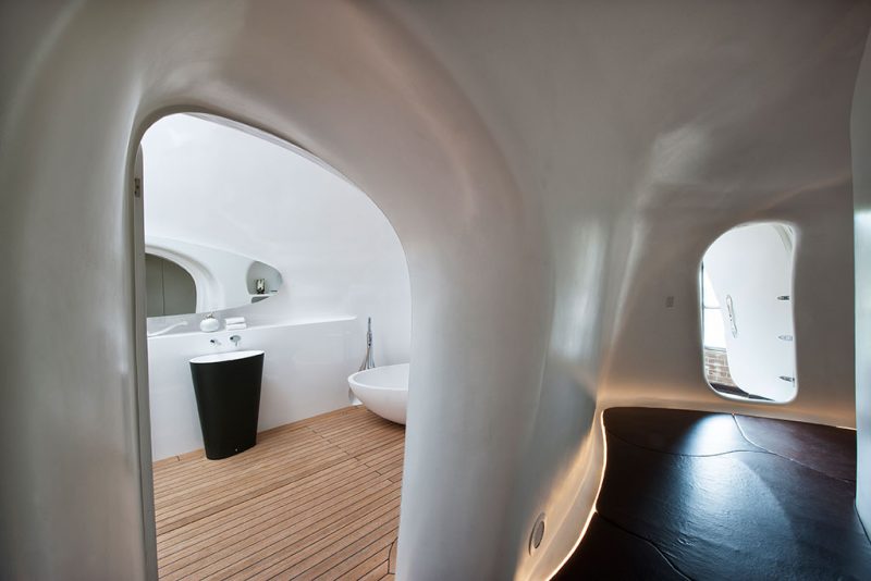 Salle de bains futuriste