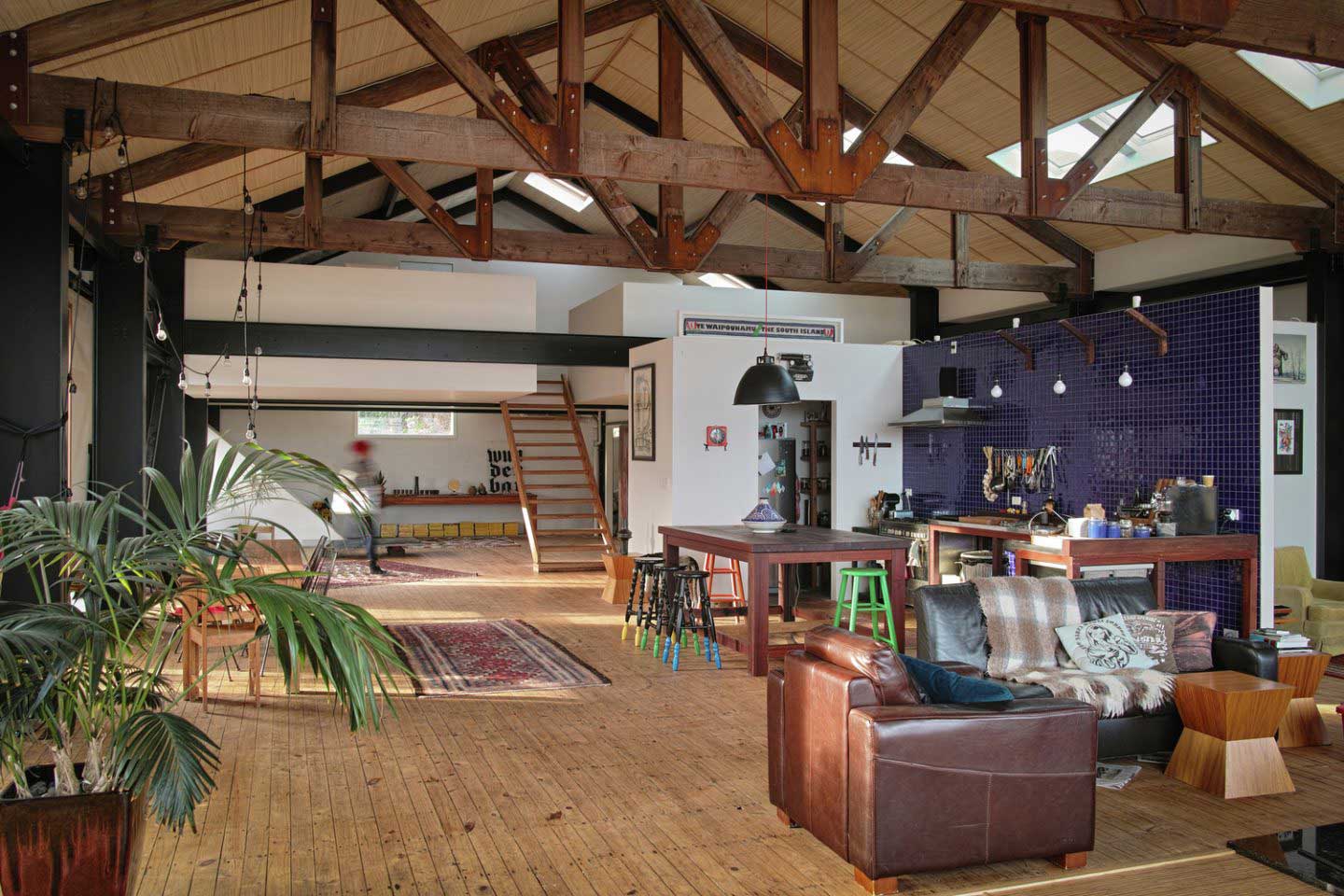 12 Lofts Avec Charpente Bois Apparente 12-lofts-avec-charpente-bois-apparente