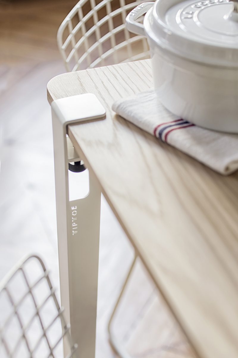 Table DIY avec pieds TipToe