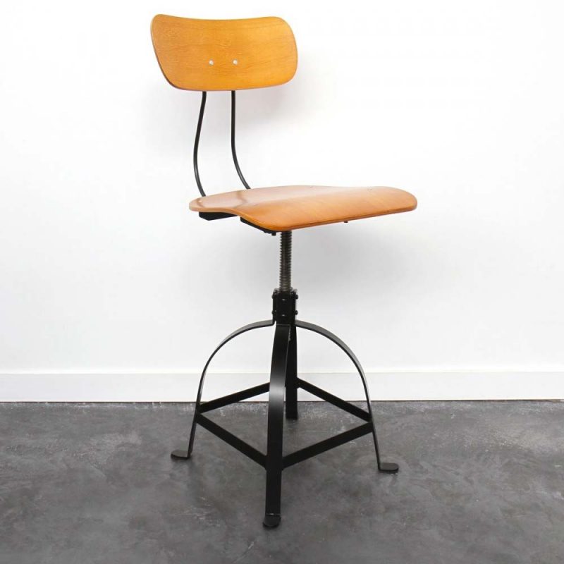 Tabouret de bar industriel  27 idées déco pour la cuisine