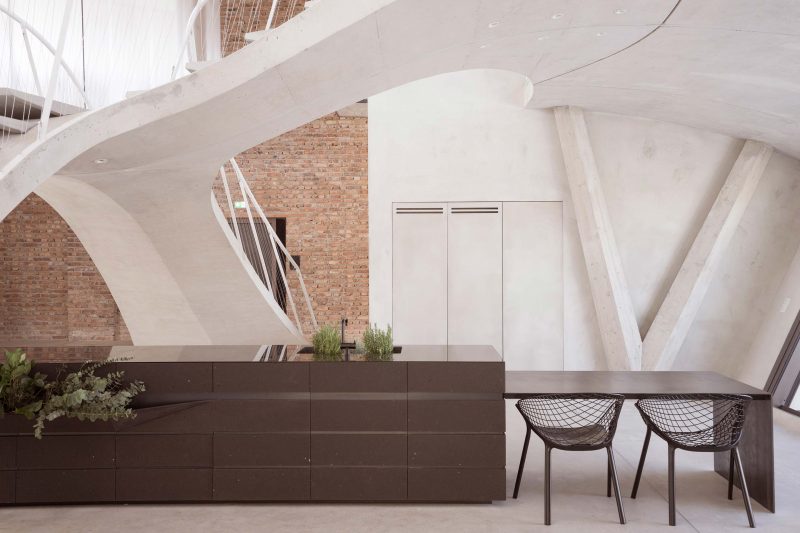 Ilot de cuisine avec table intégrée