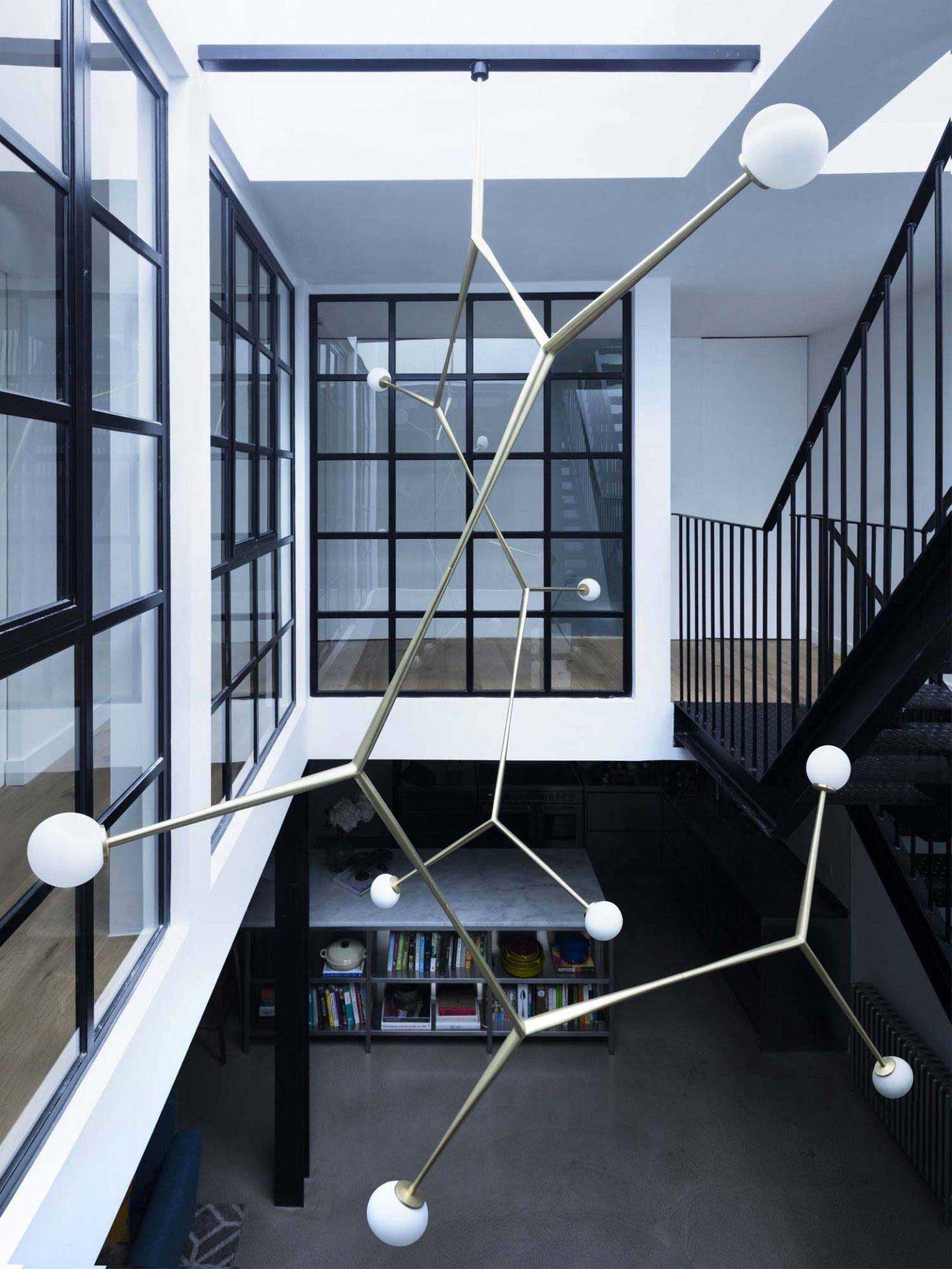 Verrière d'atelier : 9 idées déco pour un intérieur lumineux