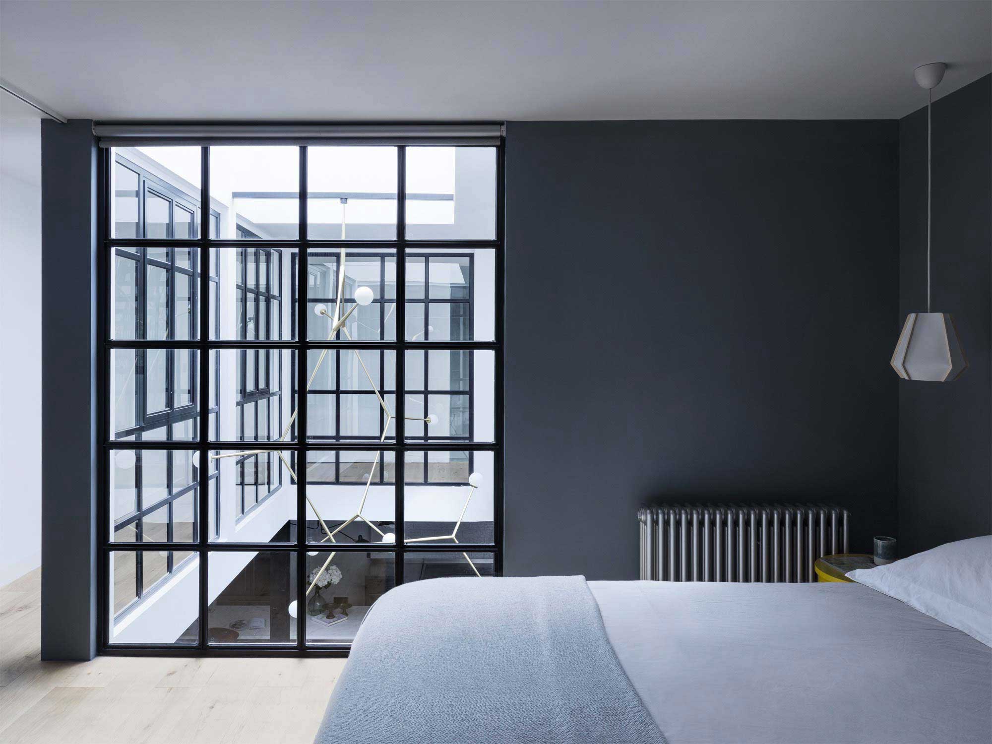 Verrière d'atelier : 9 idées déco pour un intérieur lumineux