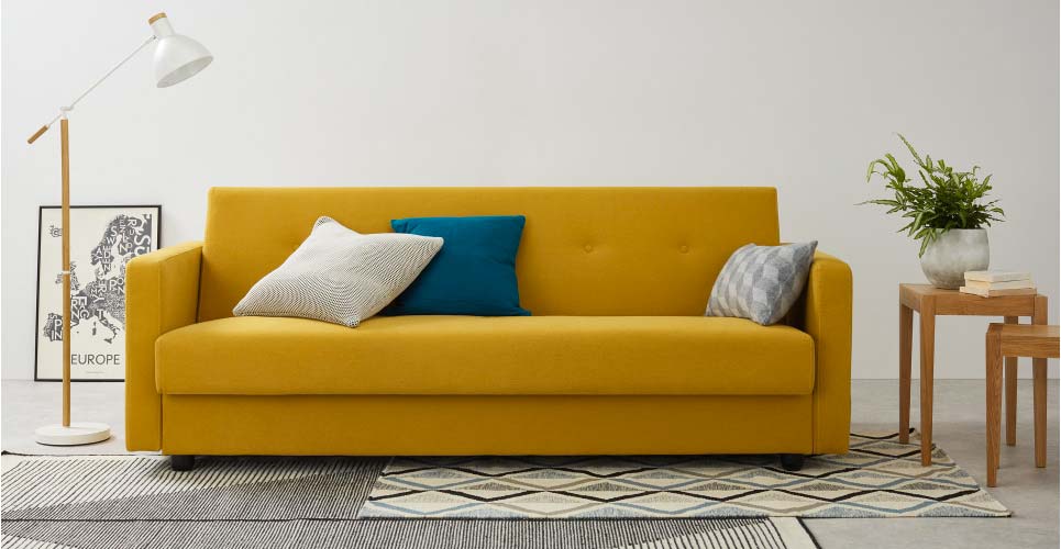 Canapé jaune : 26 idées déco pour le salon