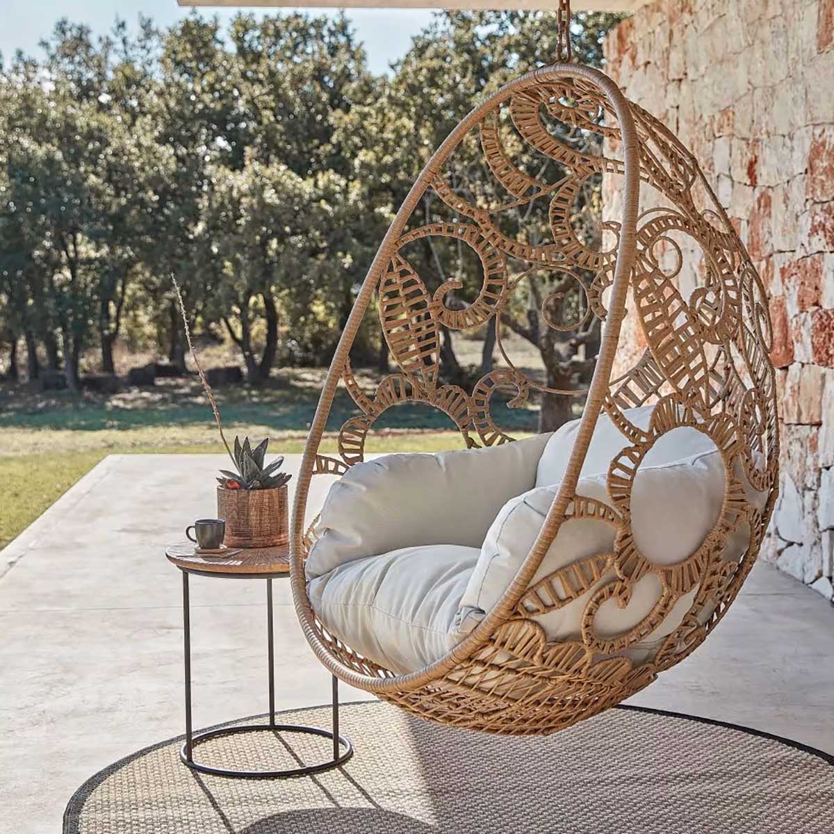 Fauteuil suspendu : 31 idées déco très perchées