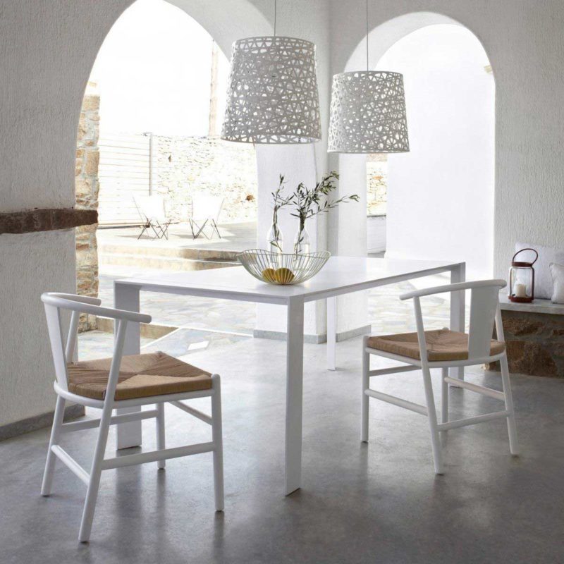 Chaise scandinave avec assise en paillage