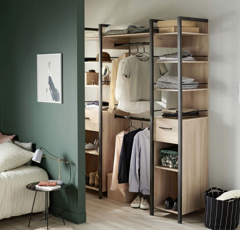 Intégrer un dressing dans la chambre : 14 astuces et inspirations