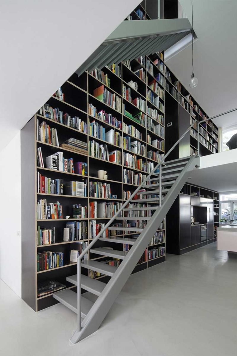 Grande bibliothèque sur-mesure
