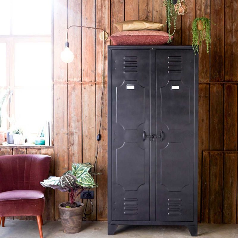 Armoire industrielle : 19 meubles style vestiaire d'usine