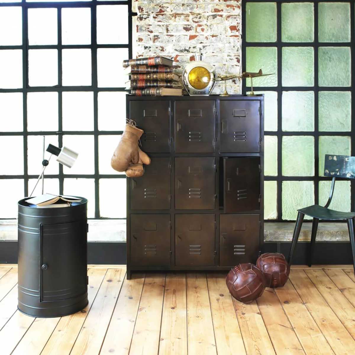 Armoire industrielle 19 meubles style vestiaire d'usine