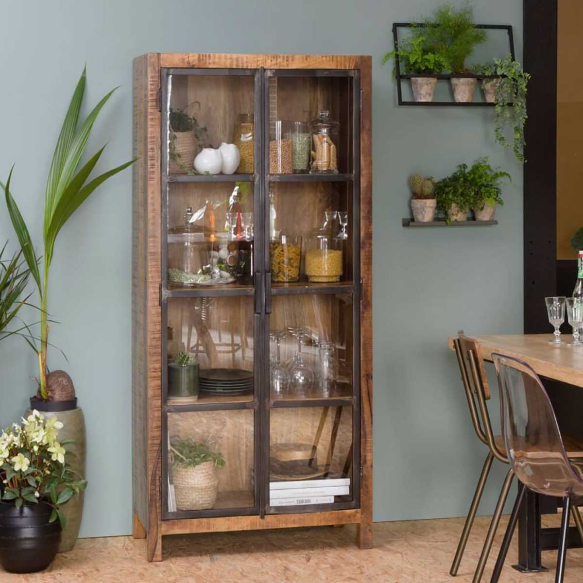 Buffet Vaisselier Industriel Palazzo INT – Bois Et Verre, Vitrine, 4 Portes 9 Tiroirs