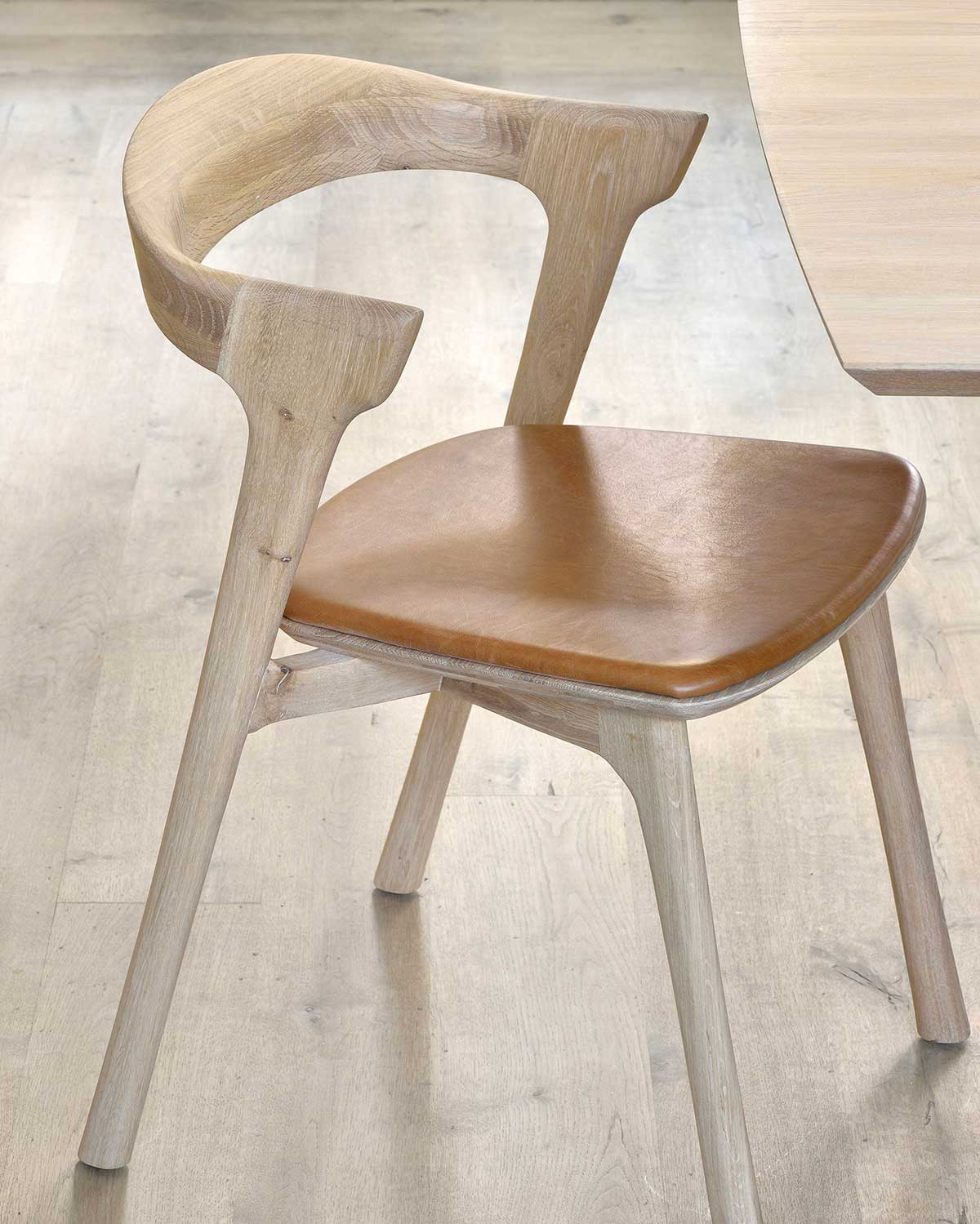 Chaise en cuir  20 assises au style élégant