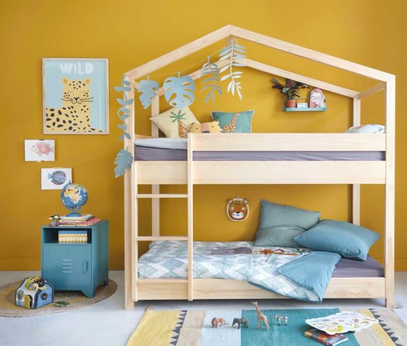 Lit cabane et lampions : un mélange tendance et parfait pour une chambre  d'enfant Des idées pour un joli mariage et pour tous les jours du reste de  sa vie