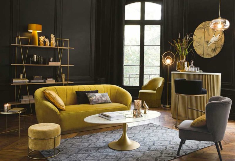 Intérieur élégant Du Salon Avec Table Basse Rustique Design