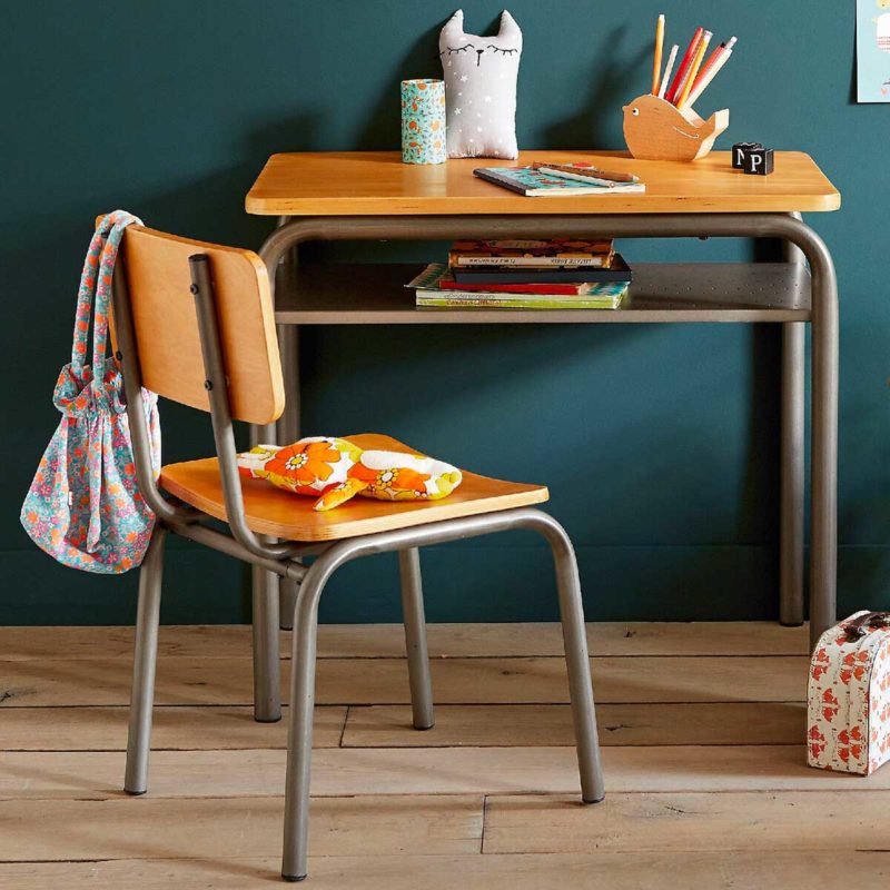 Bureau d'écolier vintage