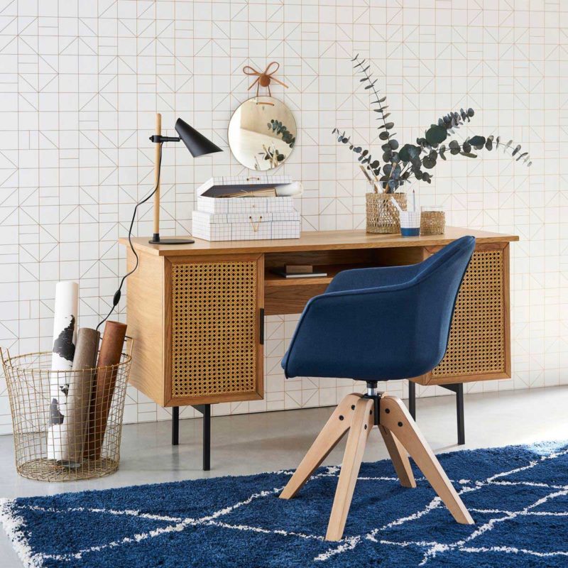 Bureau en cannage pour déco vintage