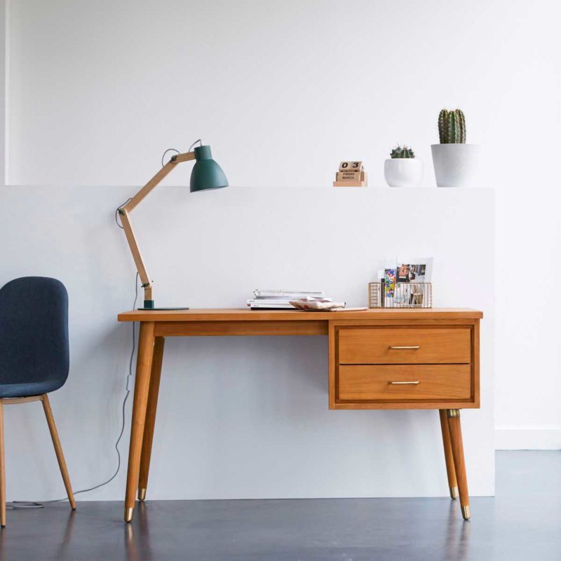 Bureau simple avec tiroirs des deux côtés, bureau fait main en bois  récupéré, style Scandi avec pieds effilés en bois danois, MAEVE moderne du  milieu du siècle -  Canada