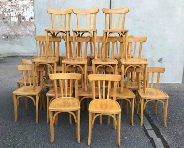 Chaise bistrot  18 assises esprit vintage