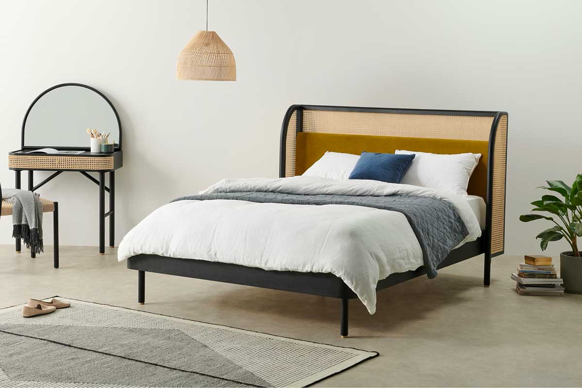 Tête de lit cannage : 23 idées déco pour chambre vintage