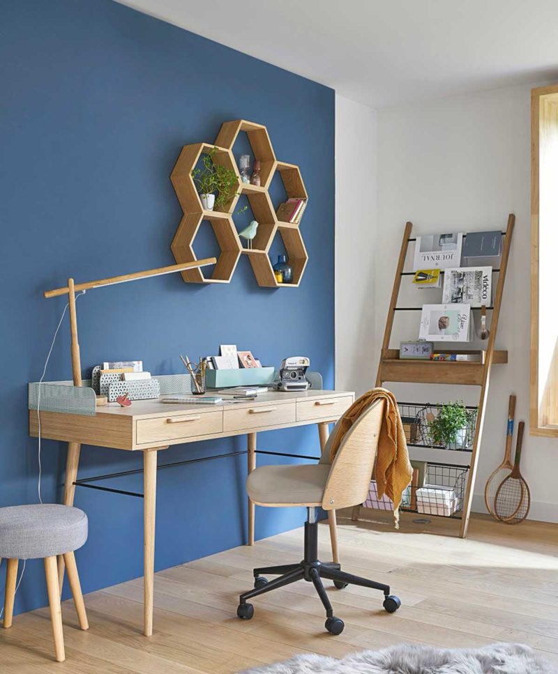 Chaise de Bureau Cuir Noir, Bois Noyer et Roulettes Design Scandinave