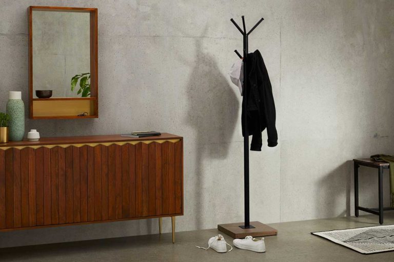 Porte-manteau sur pied : 21 idées déco