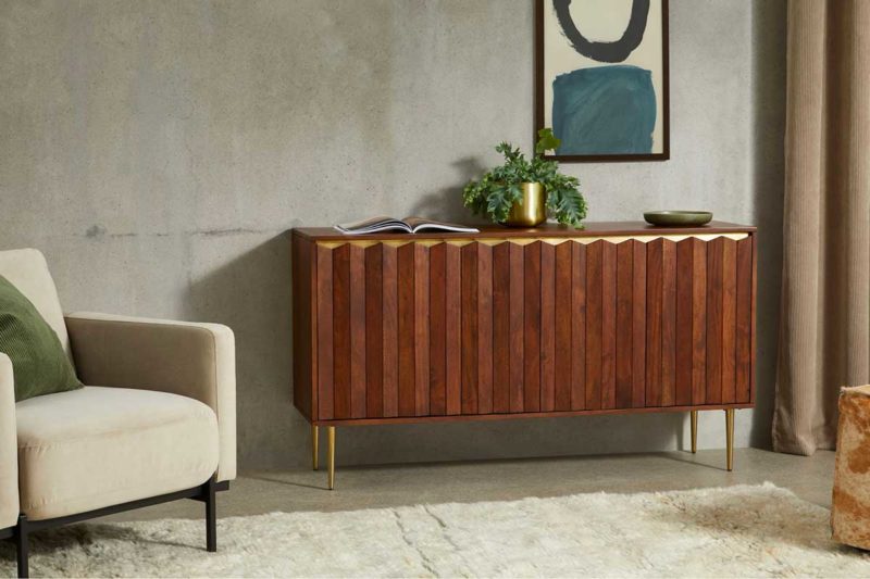 Buffet en acacia au design raffiné