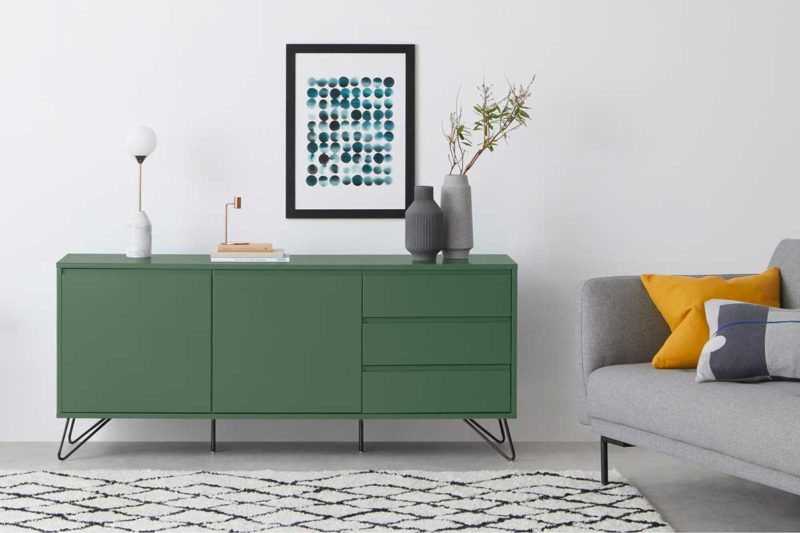 Salon design avec bahut vert