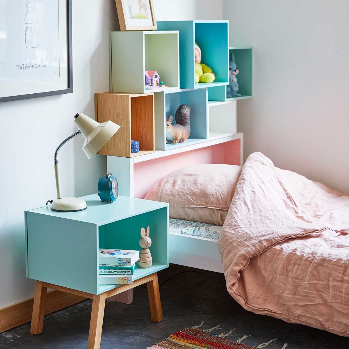 Table de chevet scandinave : 17 modèles pour votre chambre