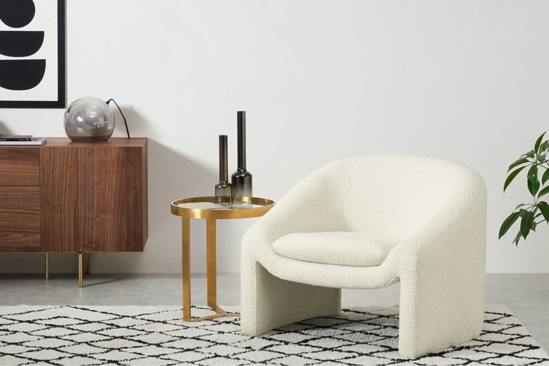 Fauteuil bouclette : 14 modèles tendance pour vous inspirer