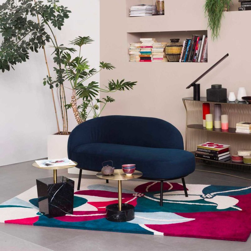 Méridienne bleue au design arrondi