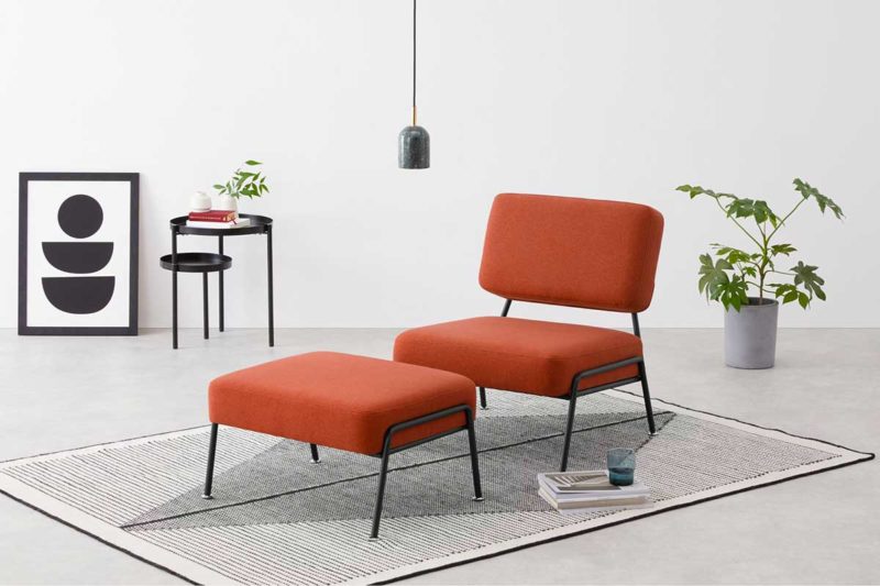 Fauteuil design avec ottoman