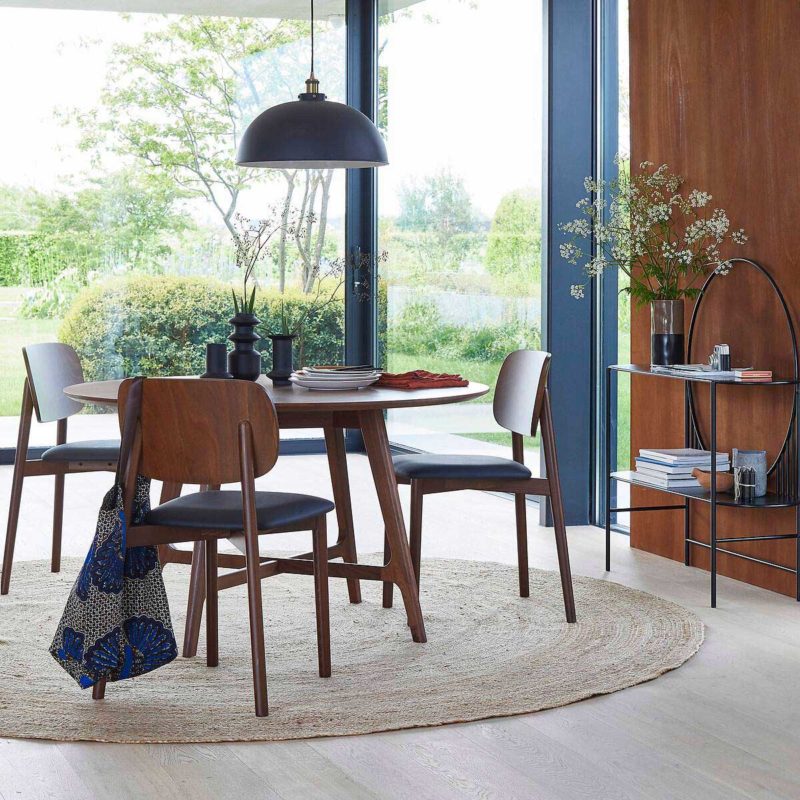 Déco esprit vintage avec table ronde