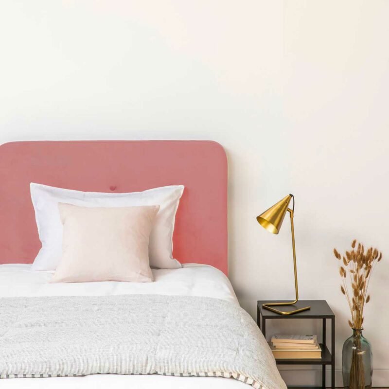 Petite tête de lit en velours rose (pour lit simple)
