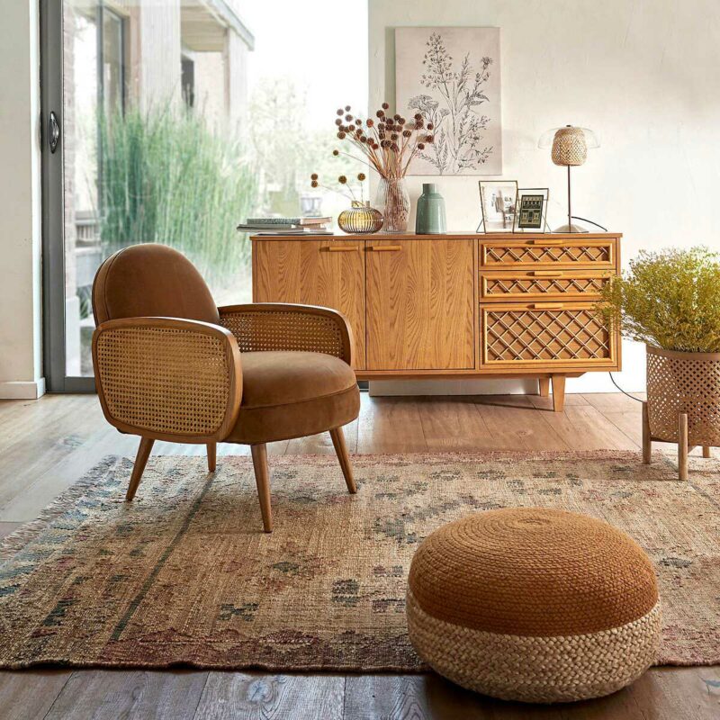 Fauteuil en velours et cannage