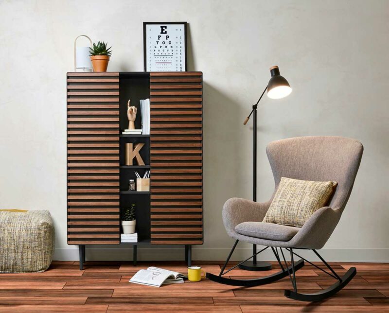 Vaisselier design avec deux portes