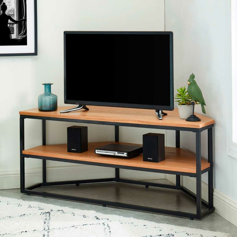 Un meuble TV d’angle au style industriel affirmé