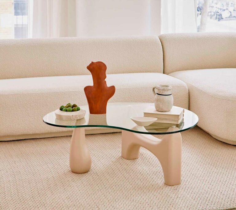 28-tables-basses-forme-organique-haricot-ou-galet