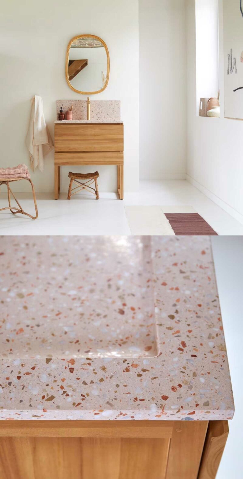 Meuble de salle de bains design en teck massif et terrazzo