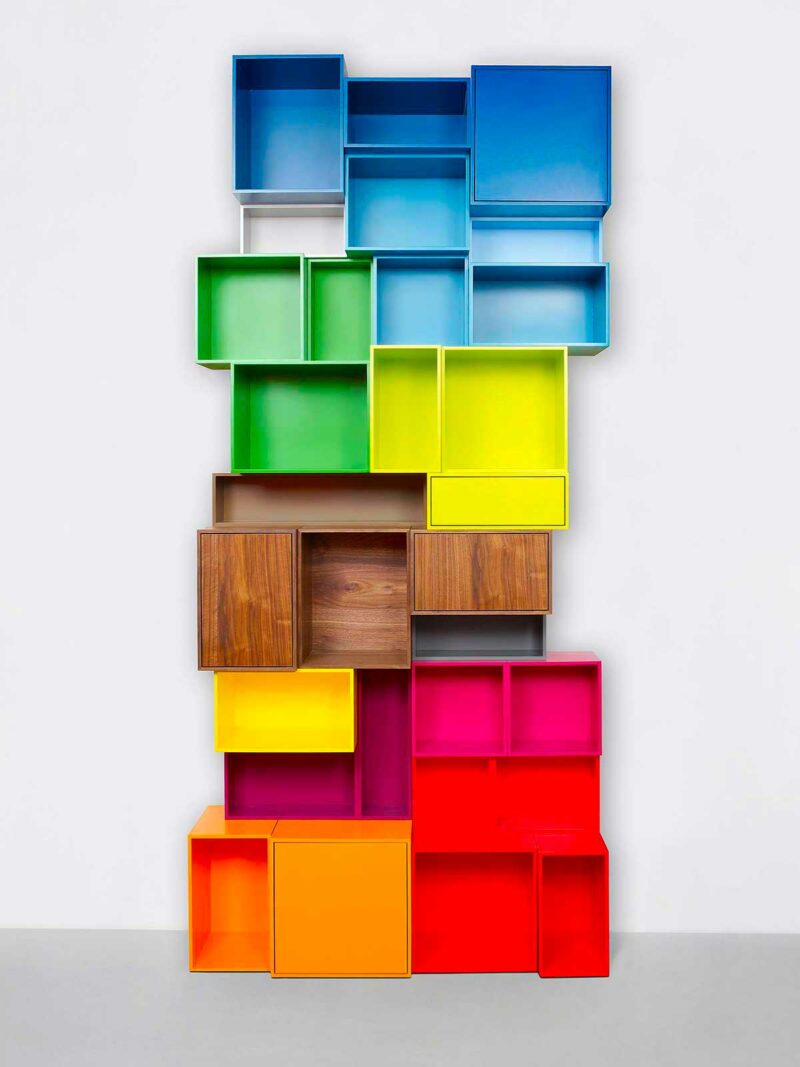 Presque sur-mesure avec la bibliothèque modulable peu profonde