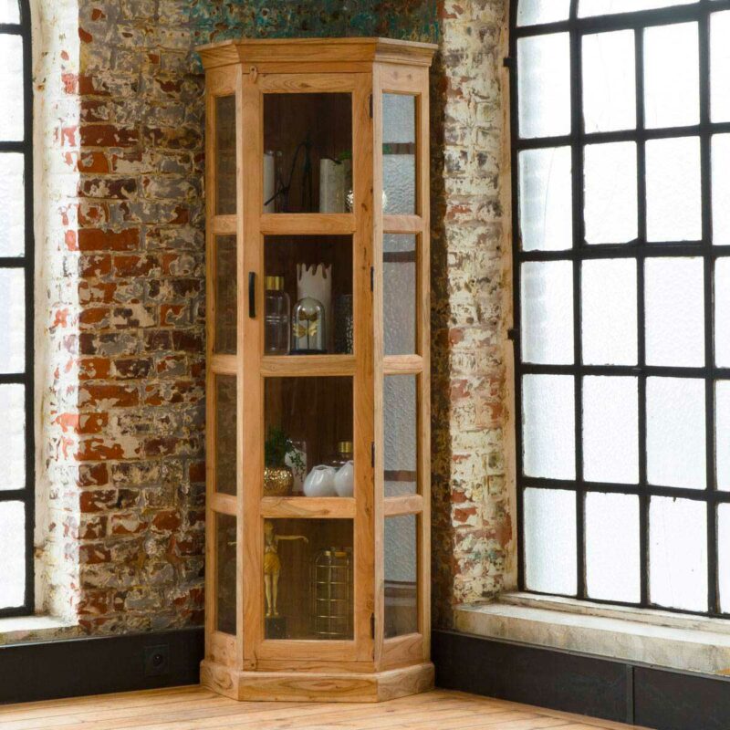 Vitrine d'angle
