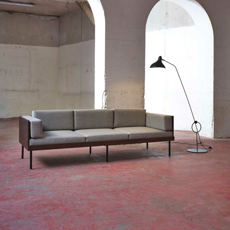 Design mid-century pour ce canapé esprit vintage
